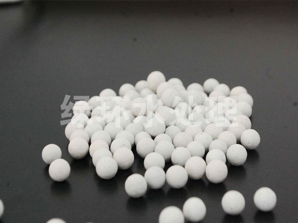 活性氧化铝滤料
